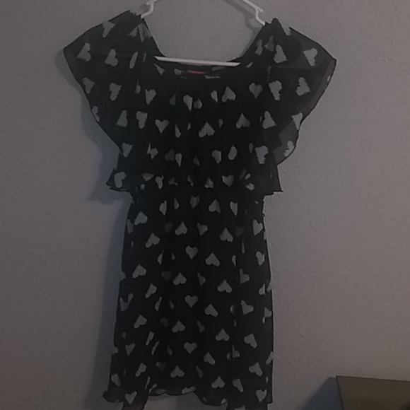 Dress - Picture 1 of 2